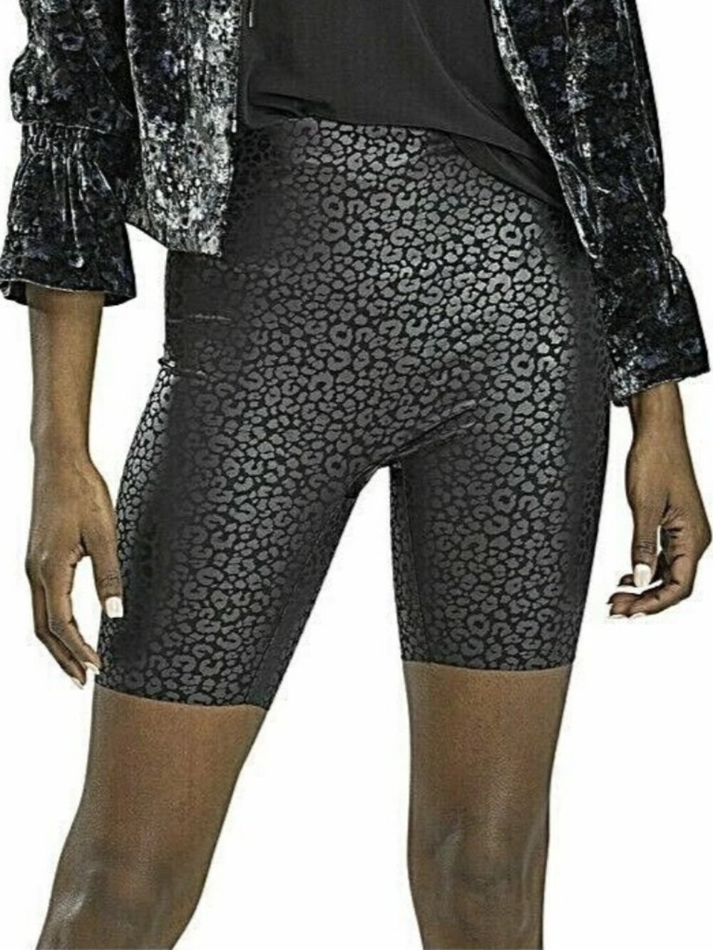 Hue Women's Sleek Effects High Rise Bike Shorts, Black Leopard, Large (12-14)